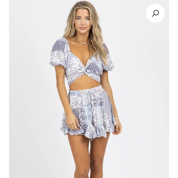 BLUE FLORAL SELF-TIE CROP + SKORT SET - Picture 3 of 8